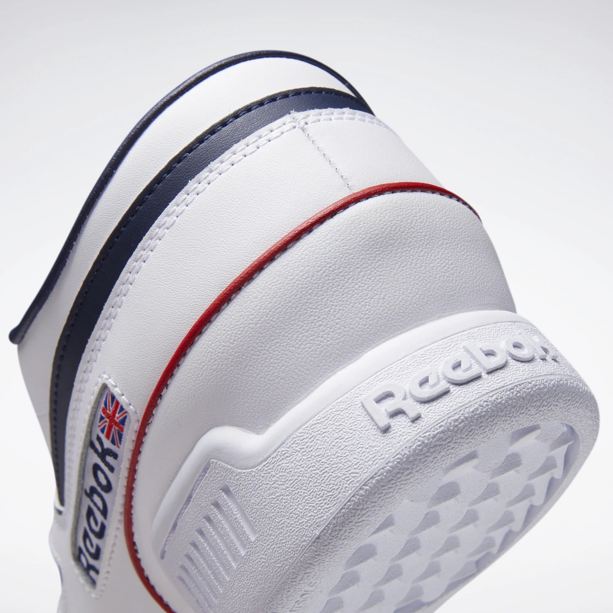 [FW3385] Mens Reebok Pro Workout Lo Mu