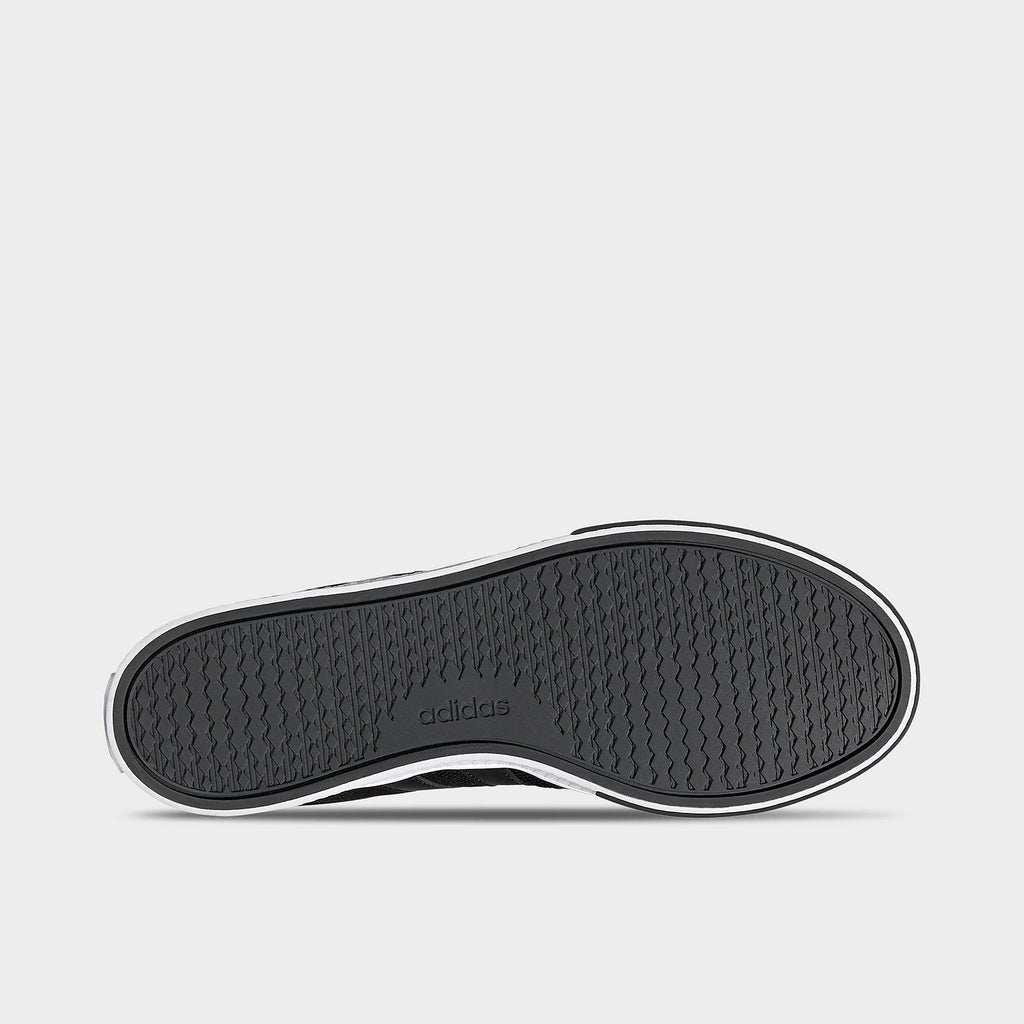 [H04568] Mens Adidas Daily 3.0