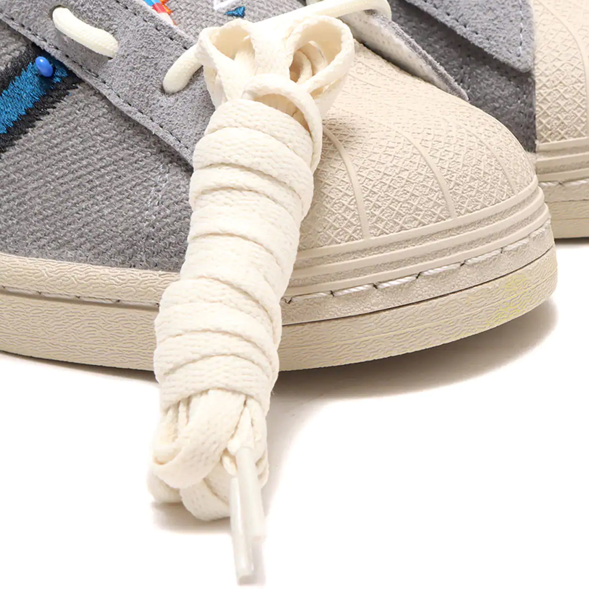[S29064] Mens Adidas SUPERSTAR LACELESS