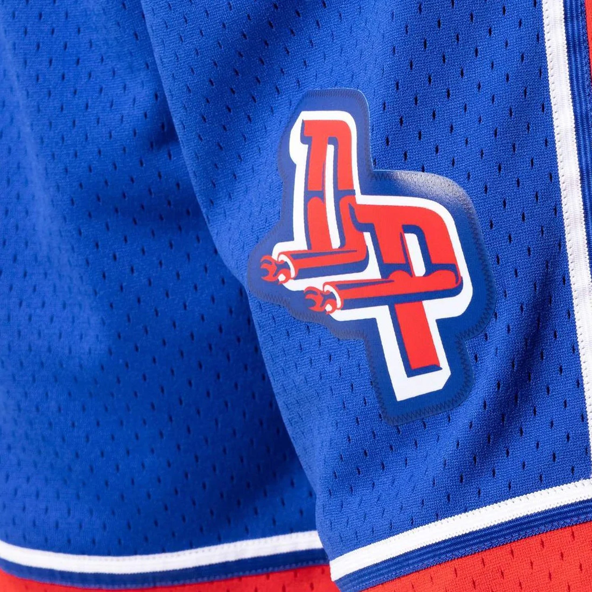Mens Mitchell & Ness NBA SWINGMAN SHORTS- DETROIT PISTONS 1998