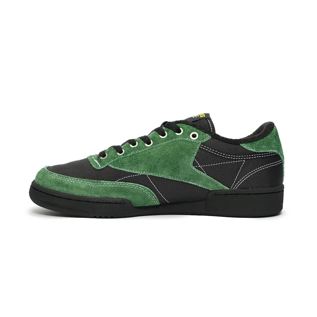 [GW2644] Mens Reebok X Pleasures Club C 85