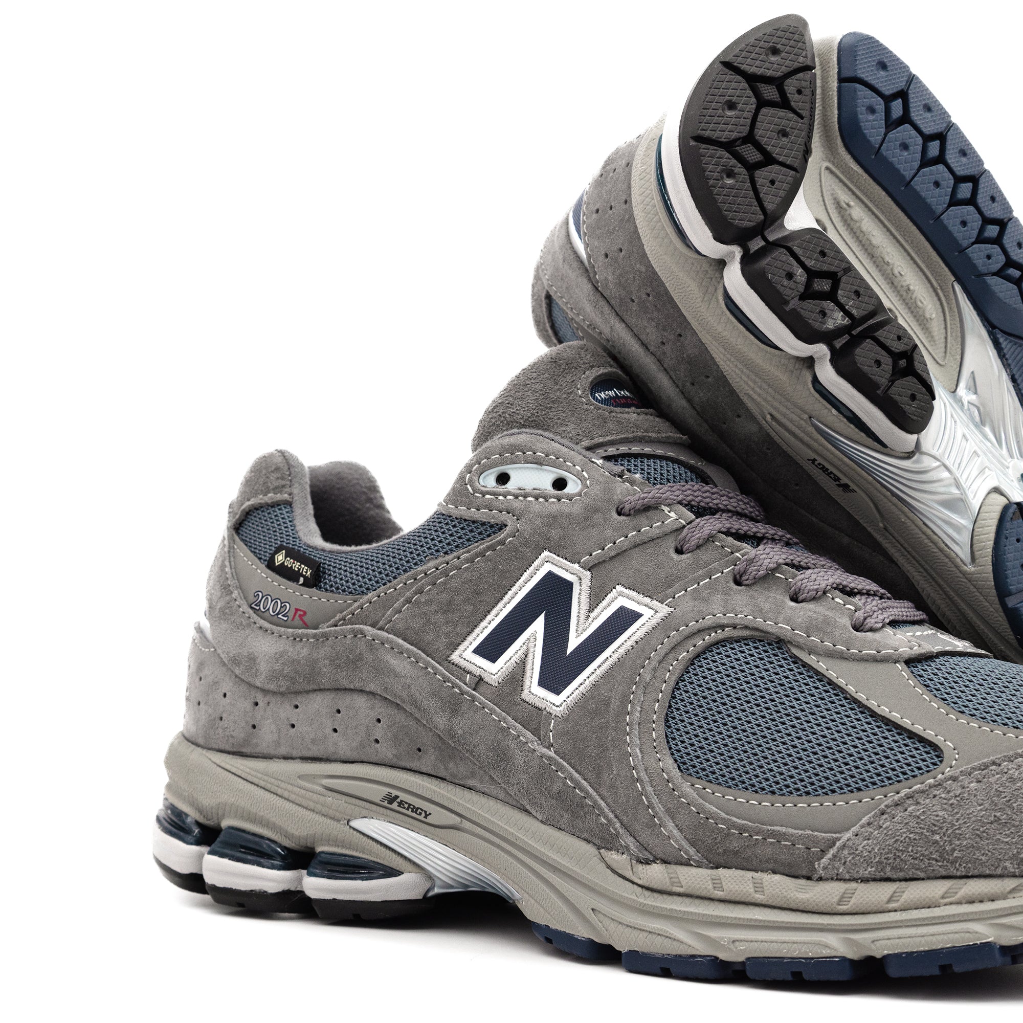 [M2002RXC] Mens New Balance 2002R 'GORE-TEX CASTLEROCK'