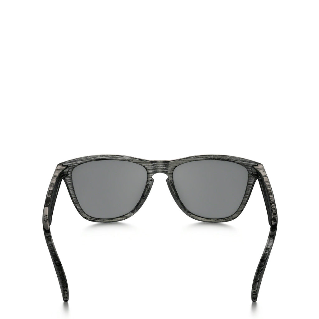 [OO9013-B655] Frogskins