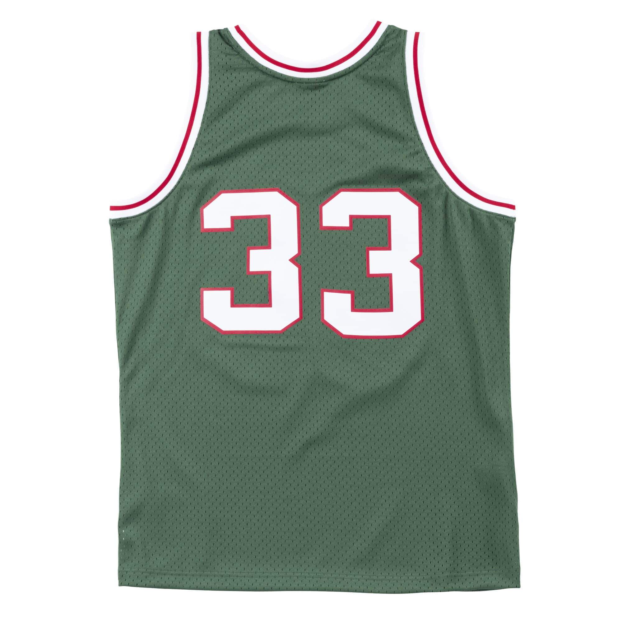 [SMJYAC18107-MBUDKGN70KAB] Mens Mitchell & Ness NBA Swingman Jersey Bucks 70 Kareem Abdul-Jabbar