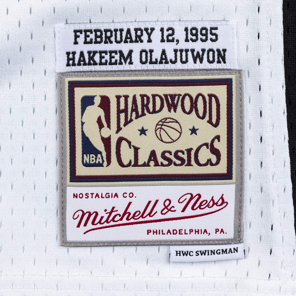 [SMJYNG18434-ASWWHIT95HOL] Mens Mitchell & Ness NBA Sublimated Swingman Jersey Allstar West 95 Olajuwon