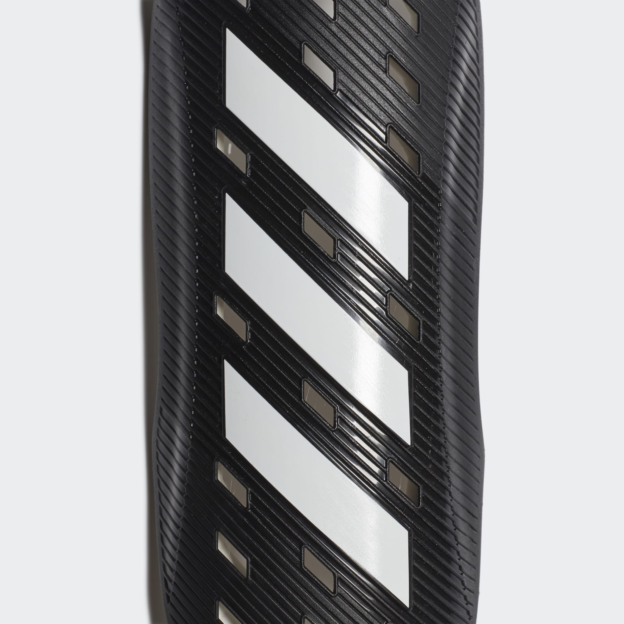[GI6387] Mens Adidas Tiro Club Shin Guards