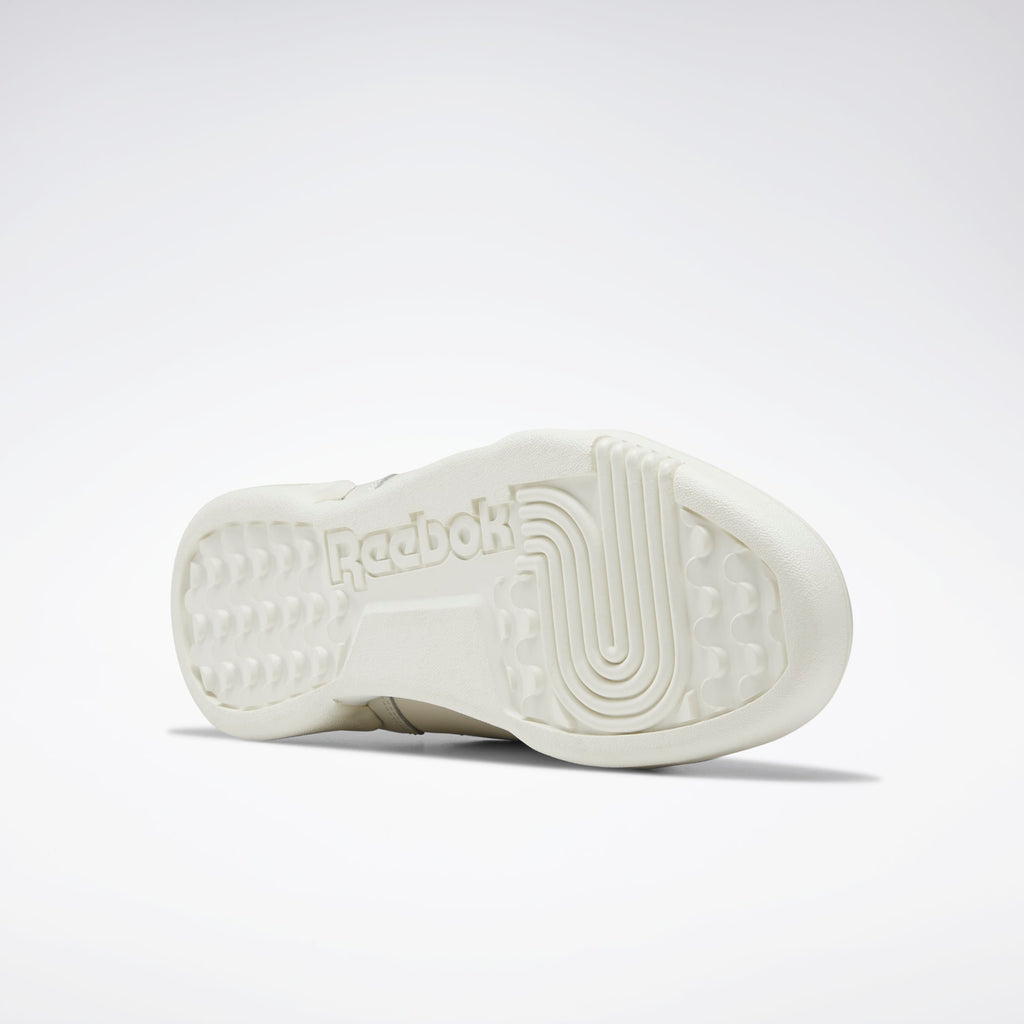 [DV6600] Womens Reebok Workout Lo Plus