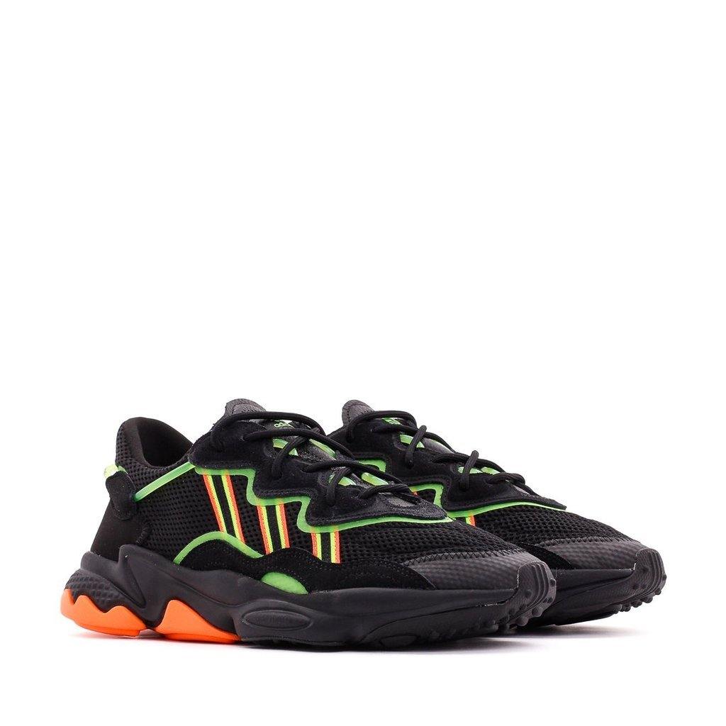 [EE5696] Mens Adidas Ozweego - sneakAR