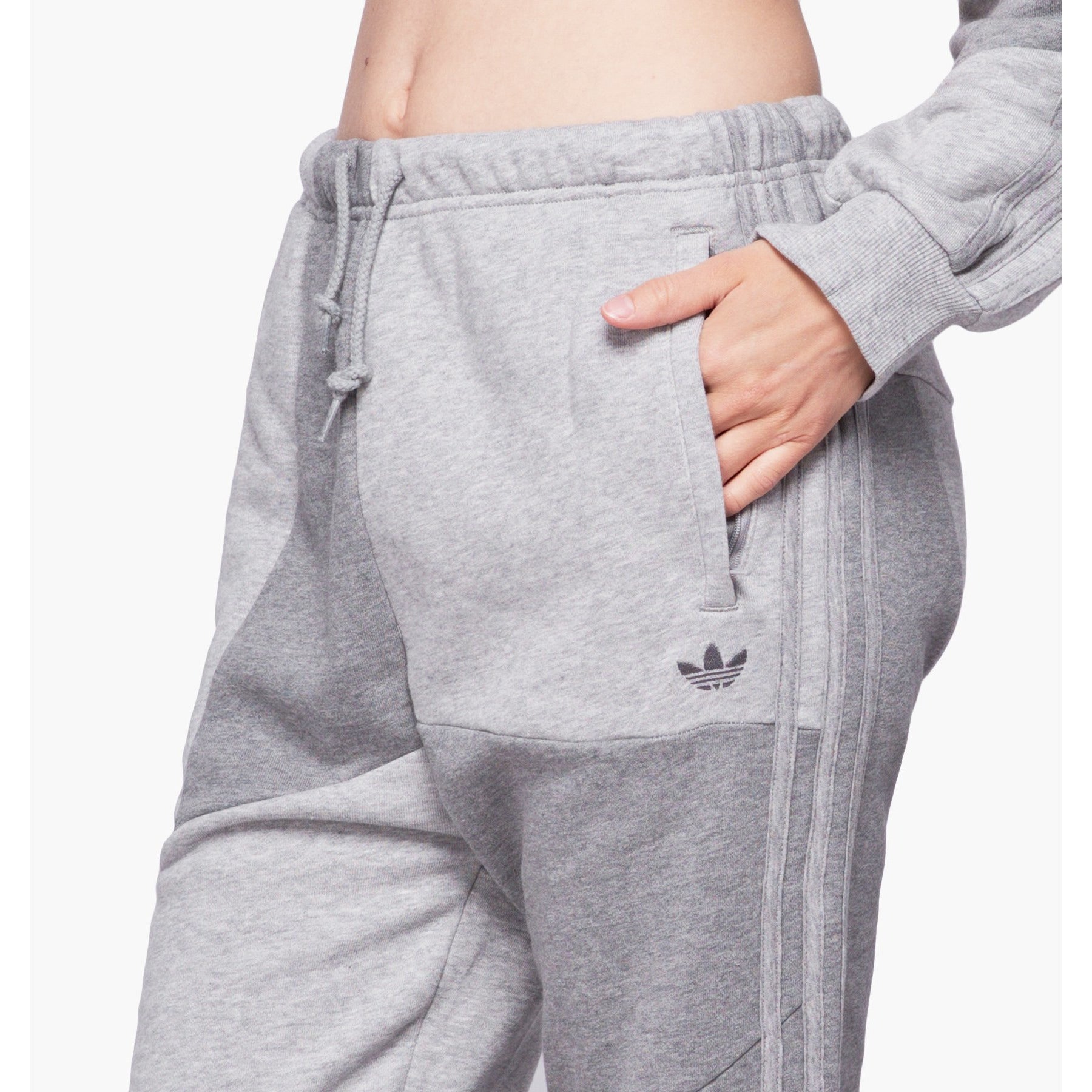 [FN2768] Womens Adidas Originals x Danielle Cathari Sweatpants