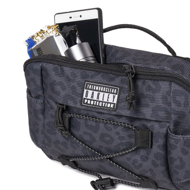 [921547-02E] Mens Oakley TNP Animalier Belt Bag Pack