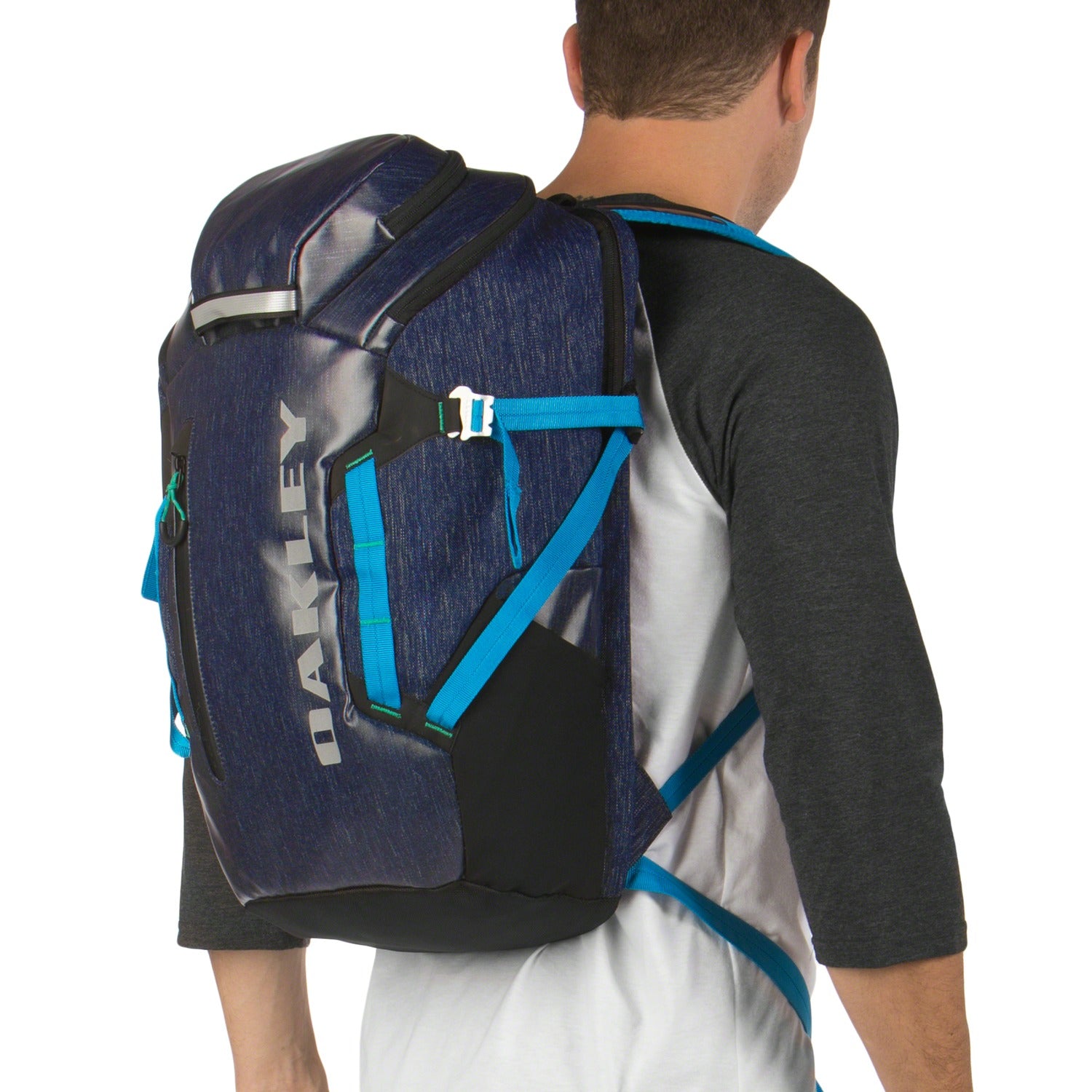 [92738A-67Z] Mens Oakley Voyage 25 Pack