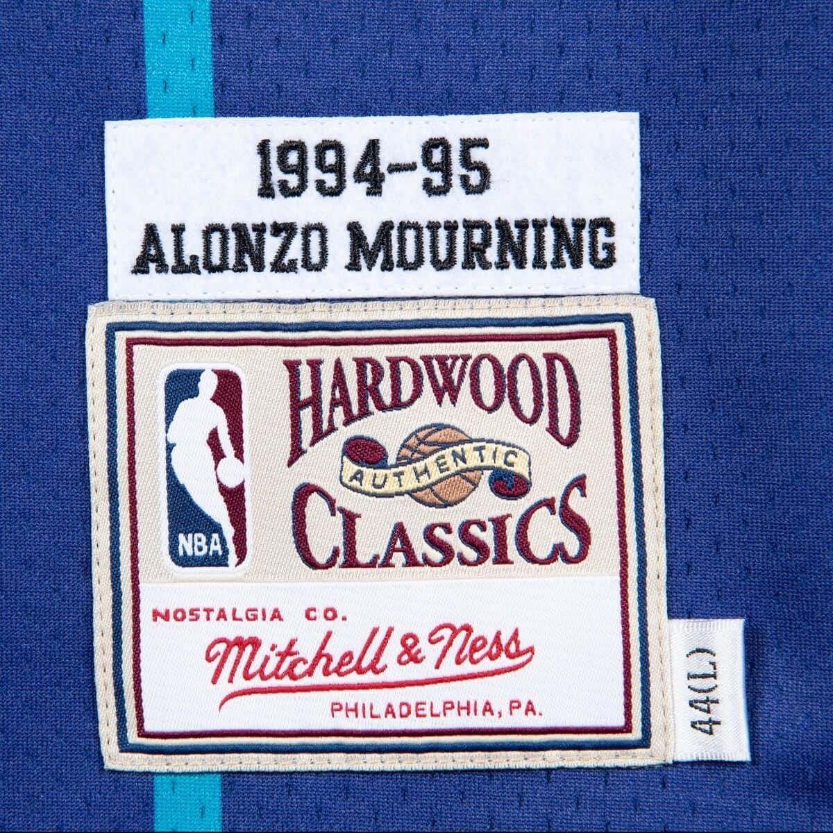 Mens Mitchell & Ness NBA Authentic Jersey Charlotte Hornets 1994 Alonzo Mourning - sneakAR