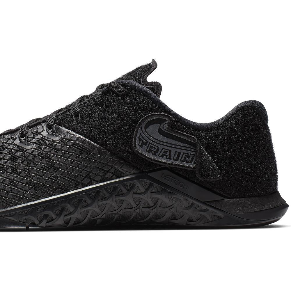 [BQ3088-001] Mens Nike Metcon 4 Patches - sneakAR