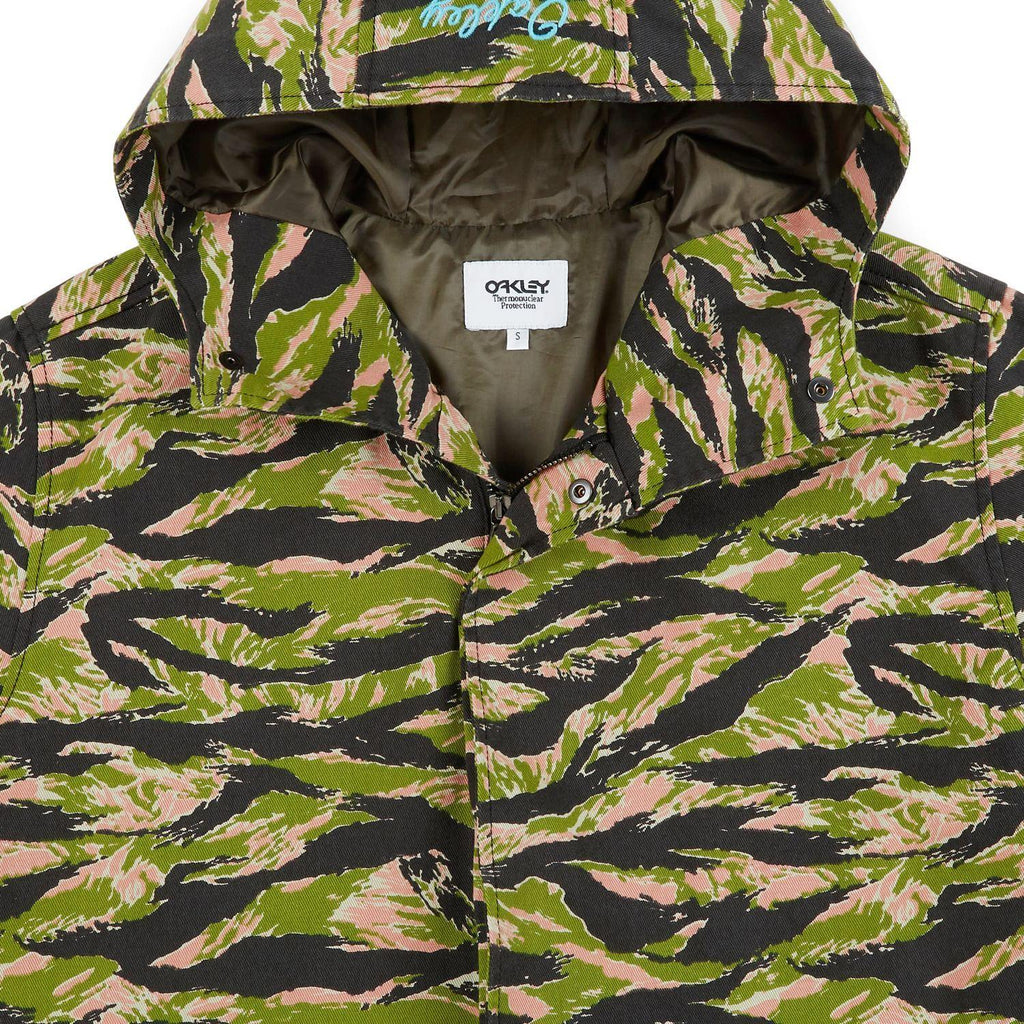 [412808-98T] Mens Oakley Tiger Camo Parka TNP - sneakAR