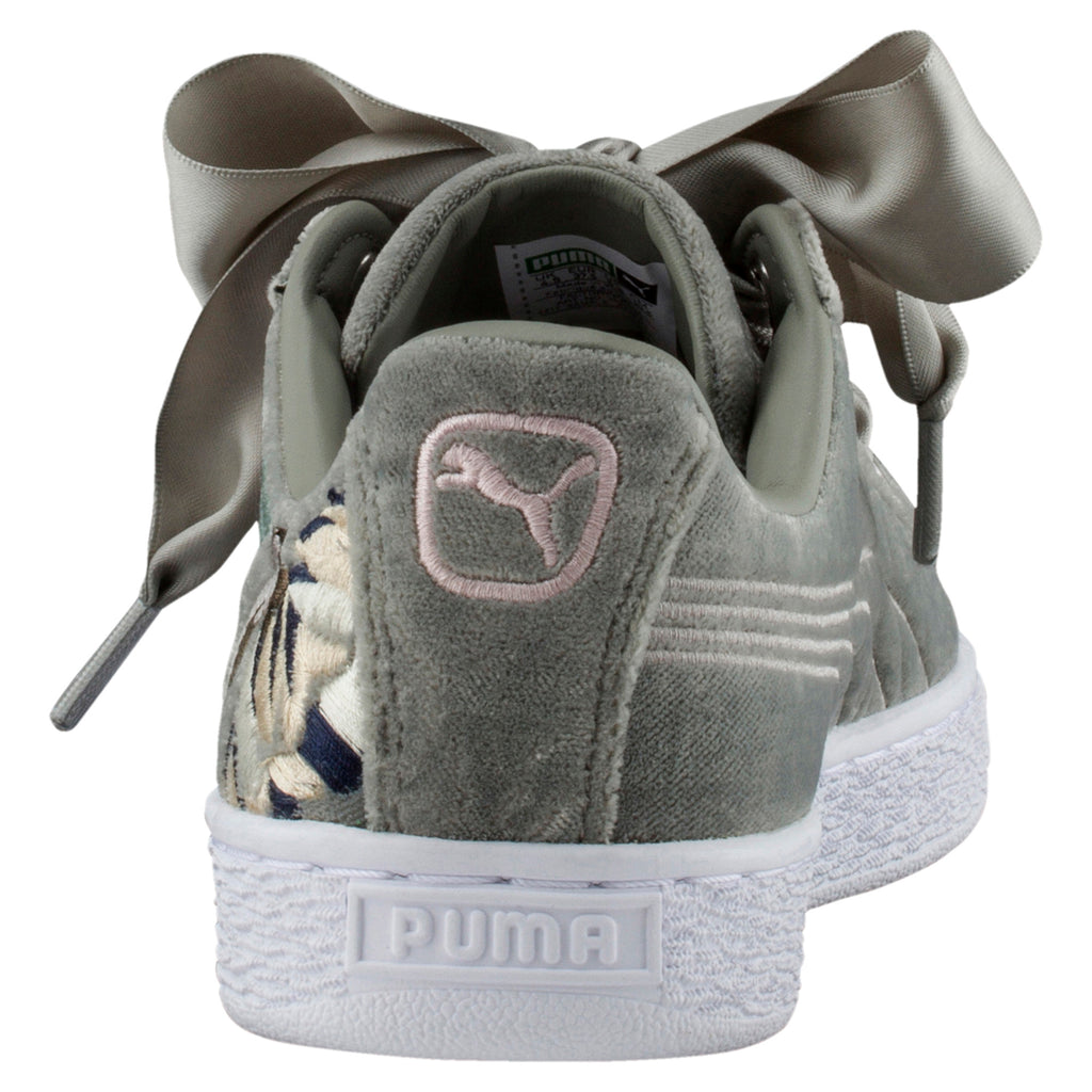 [366116-03] Womens Basket Heart Hyper Emb