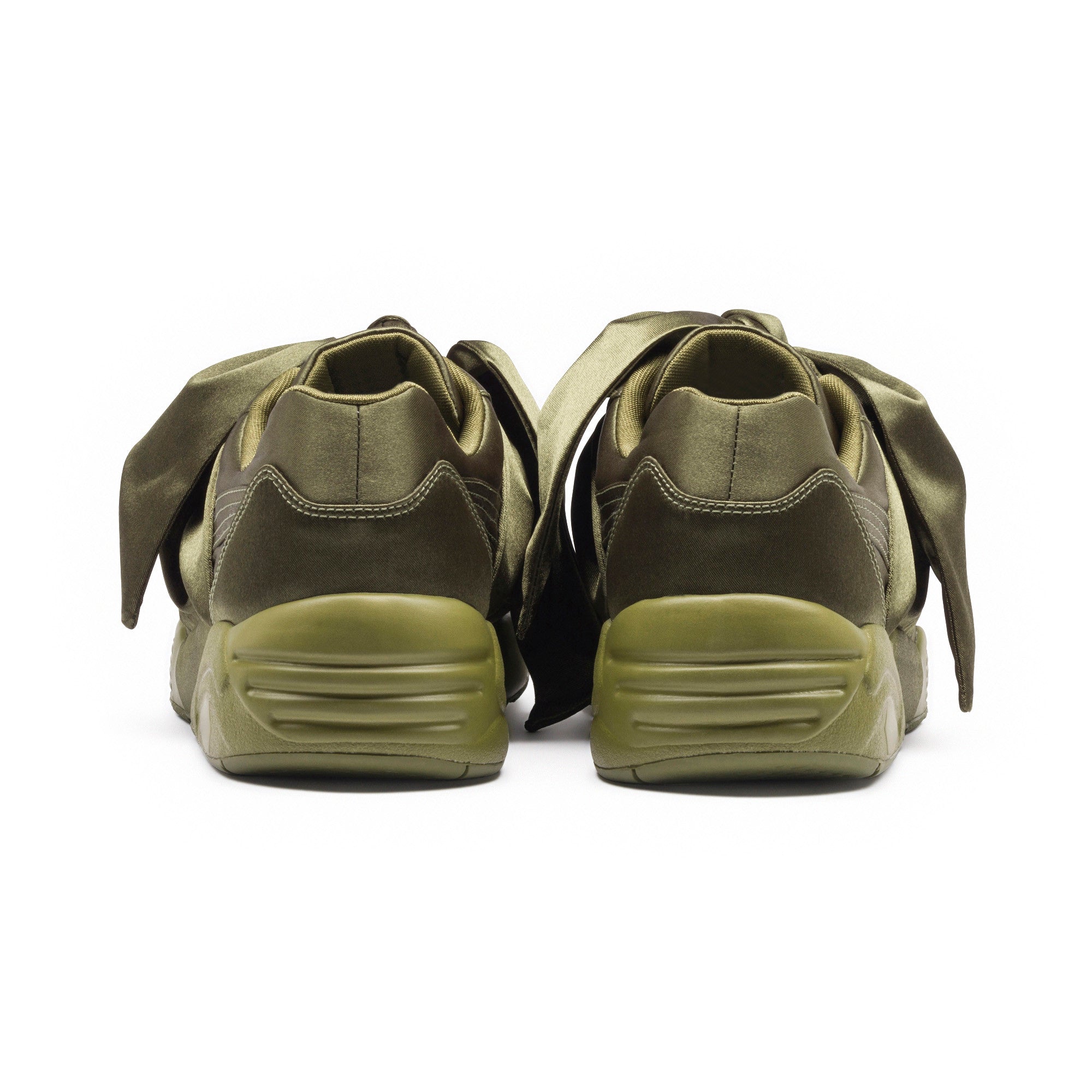 [365054-04] Womens Puma Bow Sneaker