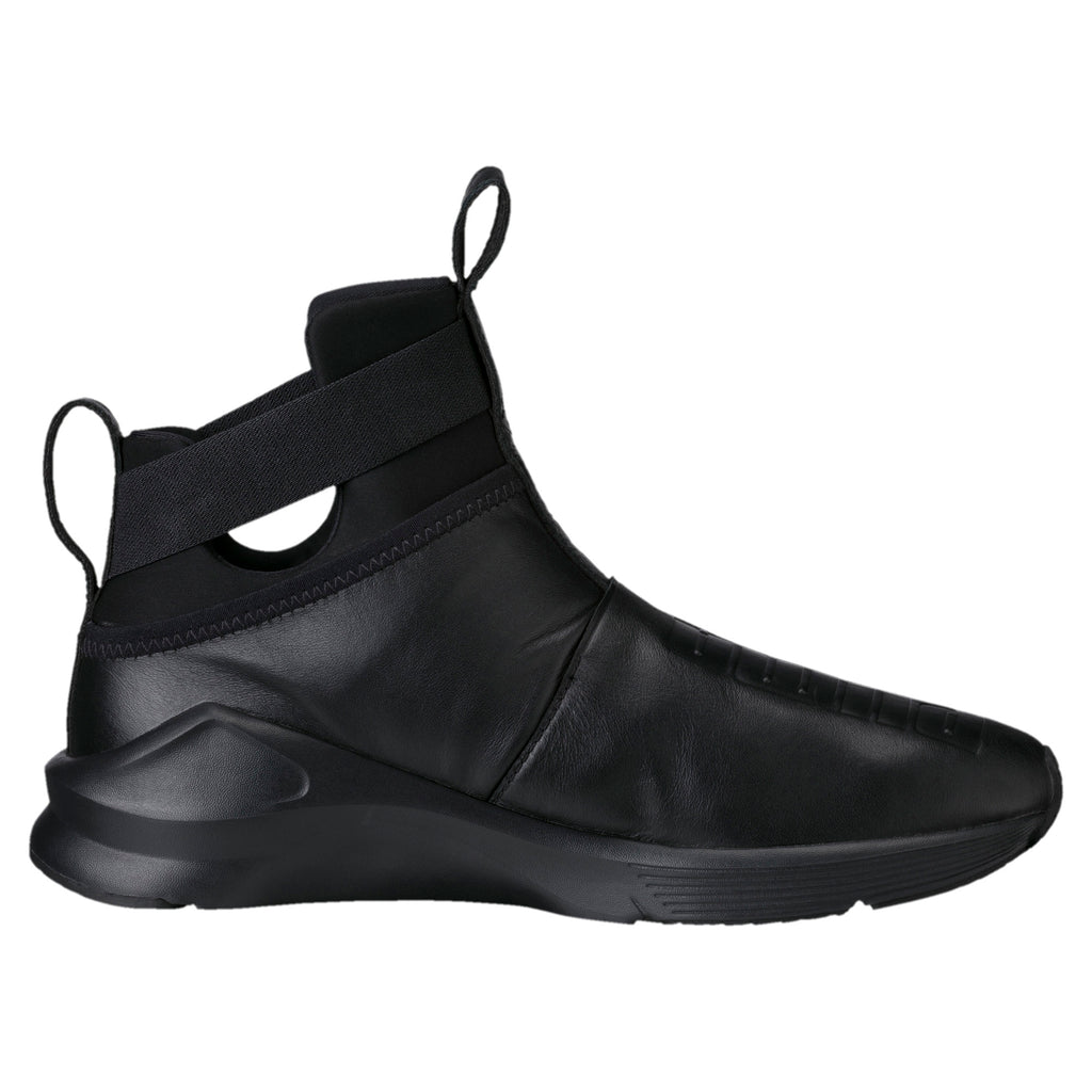 [190569-01] Womens Fierce Strap Leather