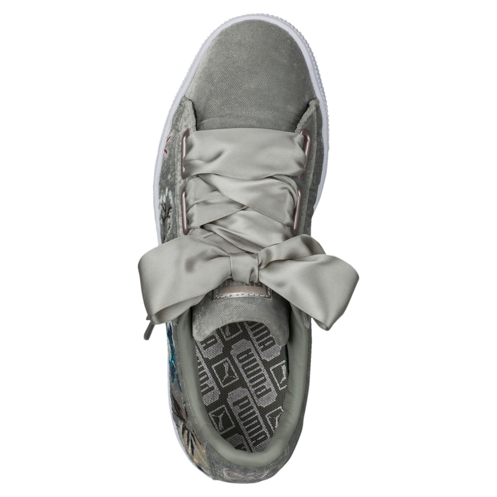 [366116-03] Womens Basket Heart Hyper Emb