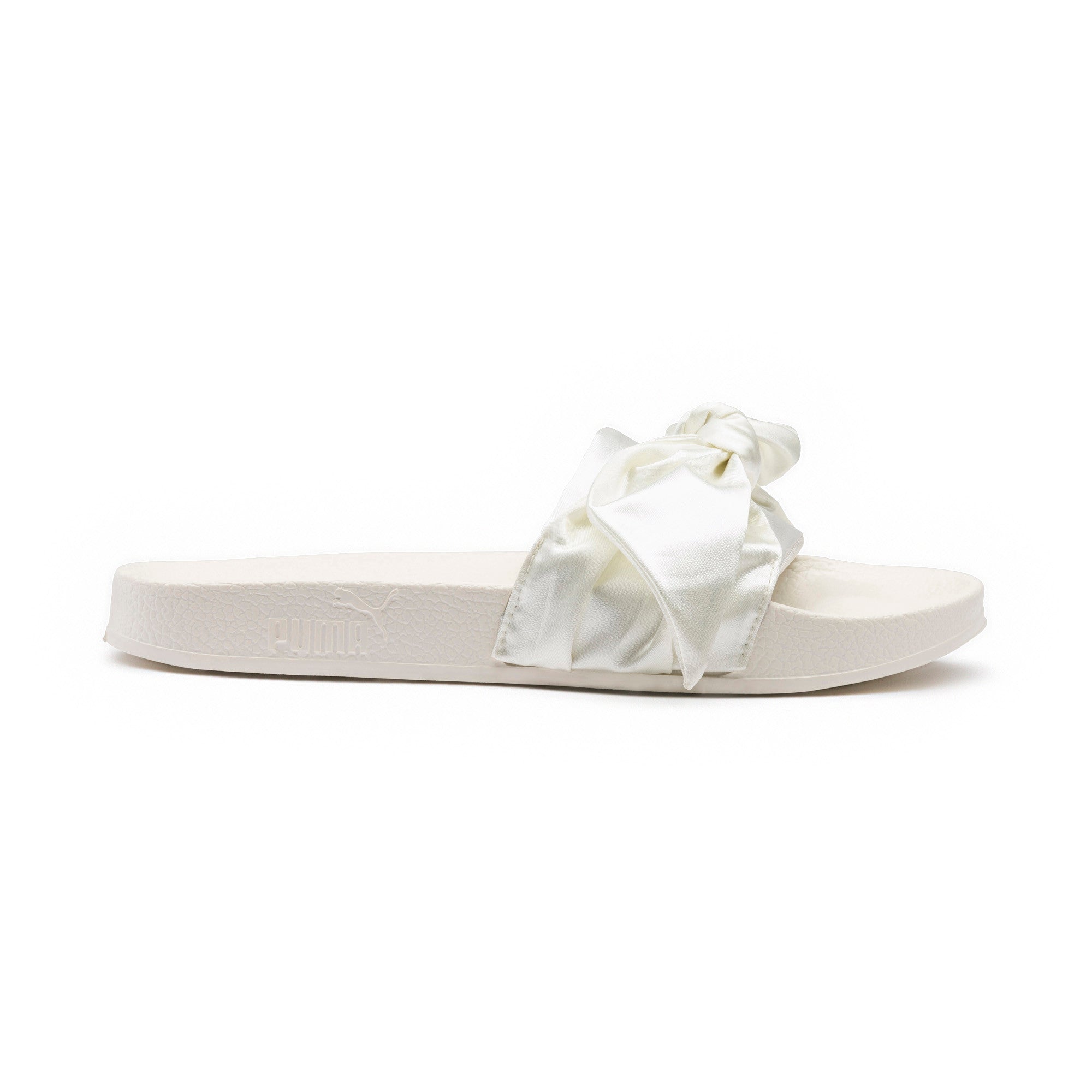 [365774-02] Womens Fenty Bow Slide