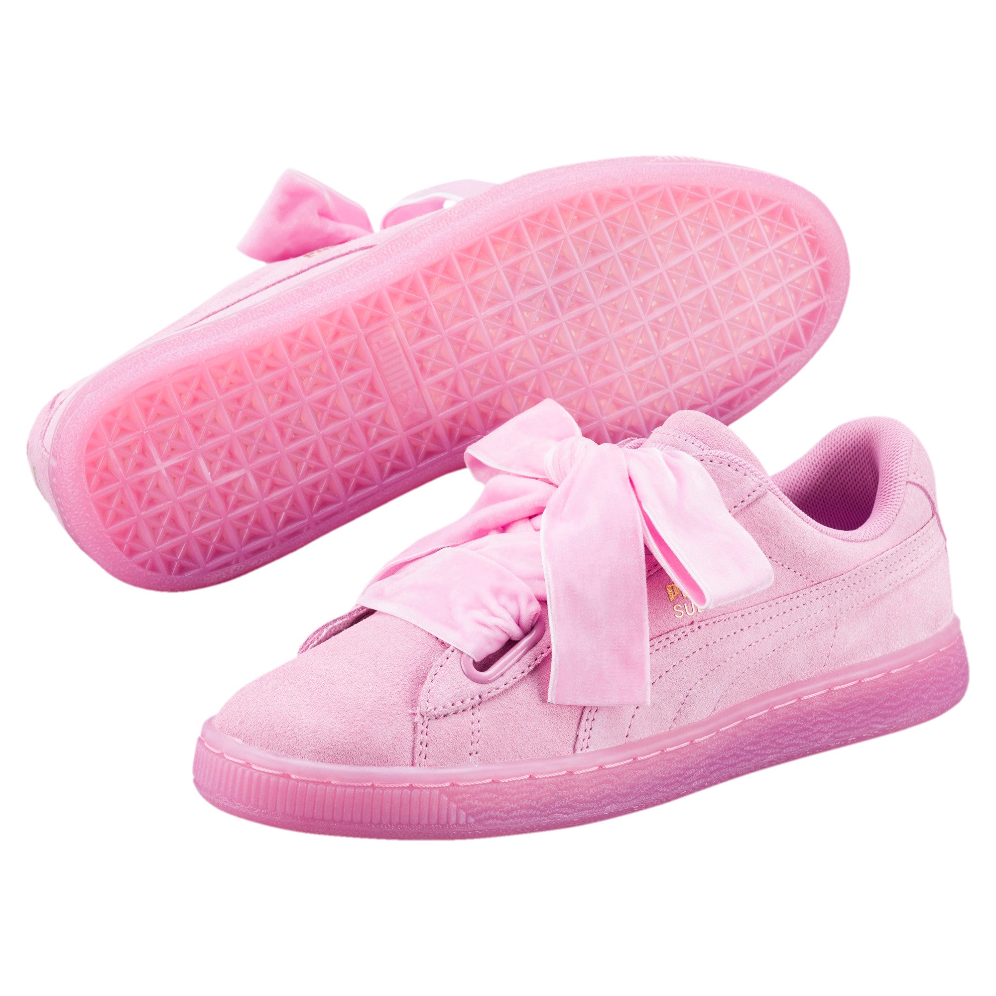 [363229-02] Womens Suede Heart Reset