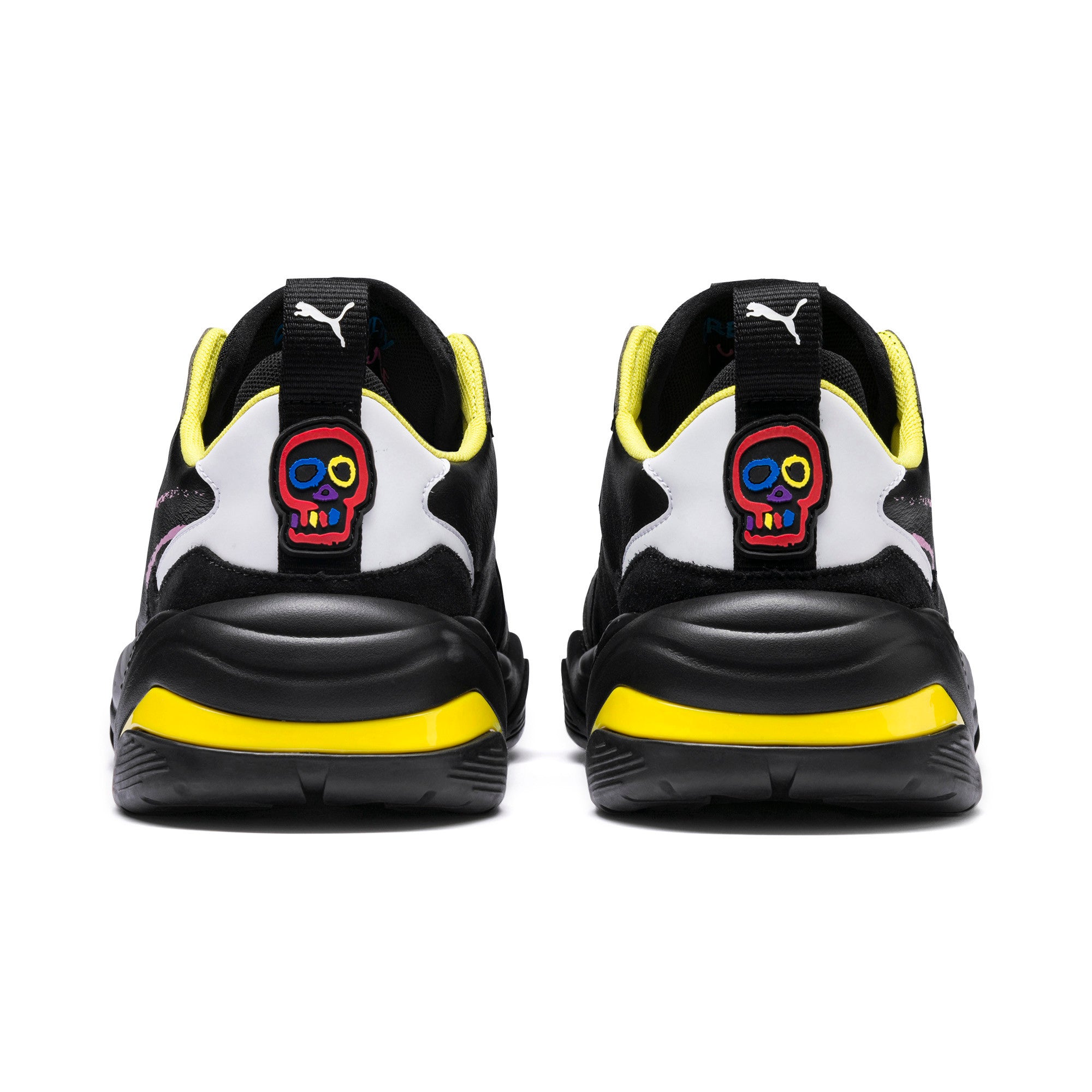[369394-01] Thunder Bradley Theodore