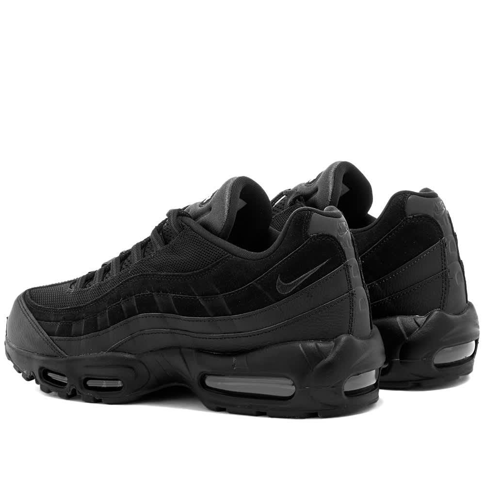 [AT9865-001] Mens Nike Air Max 95 Essential - sneakAR