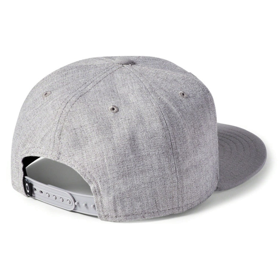 [911508-23Q] Mens Oakley O-Justable Metal Cap