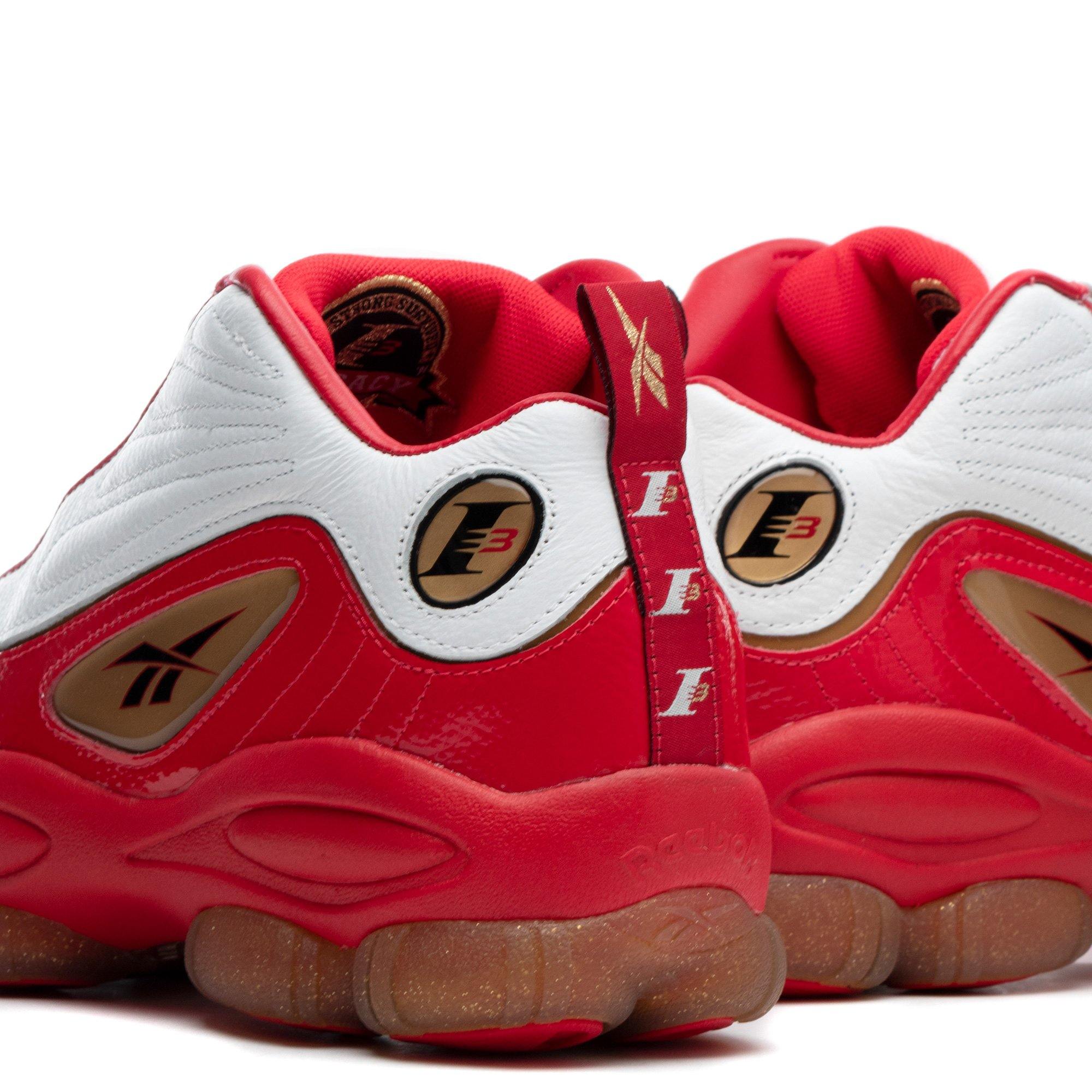 [CN8406] Mens Reebok Iverson Legacy - sneakAR
