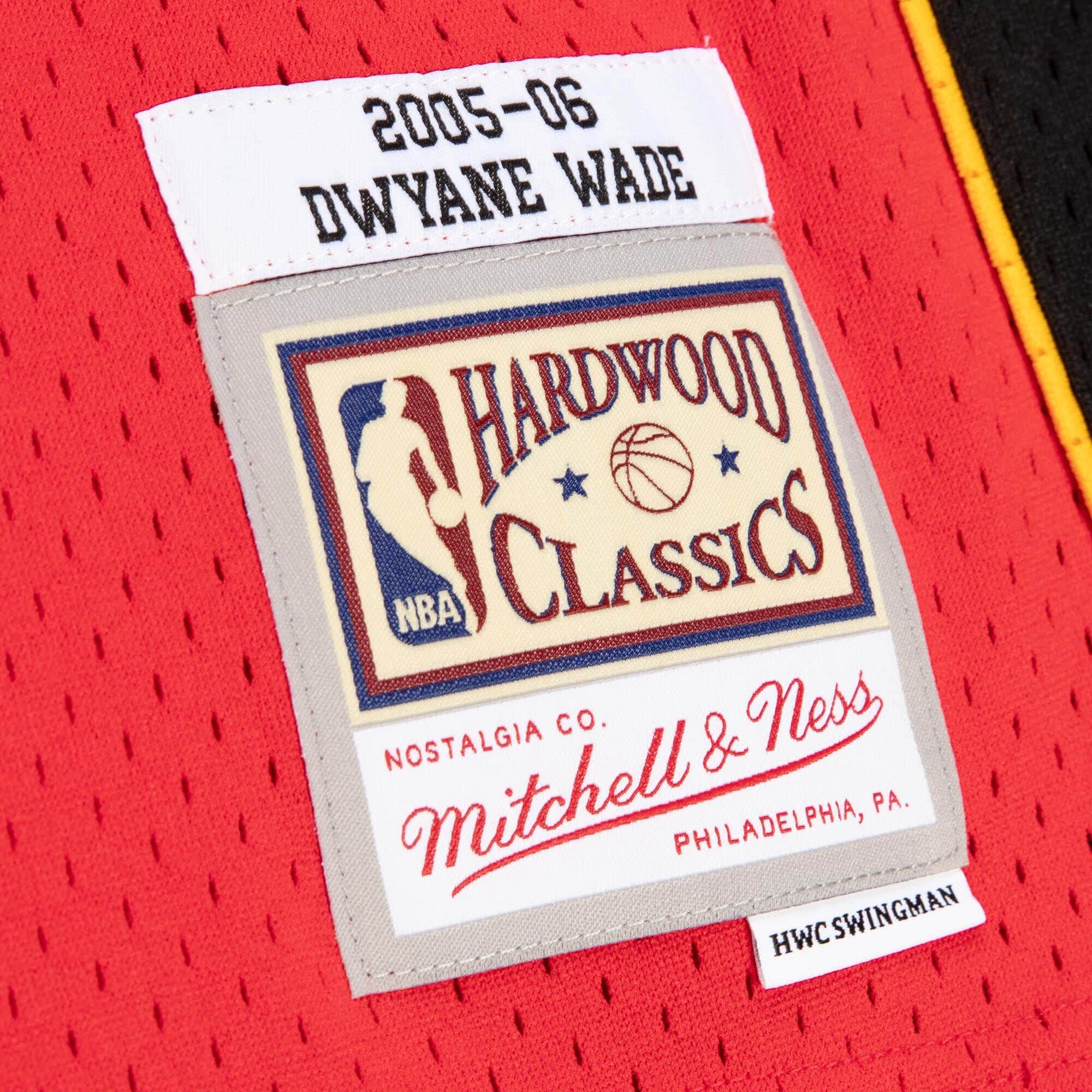 Mens Mitchell & Ness NBA ALTERNATE JERSEY - HEAT 2005 DWYANE WADE