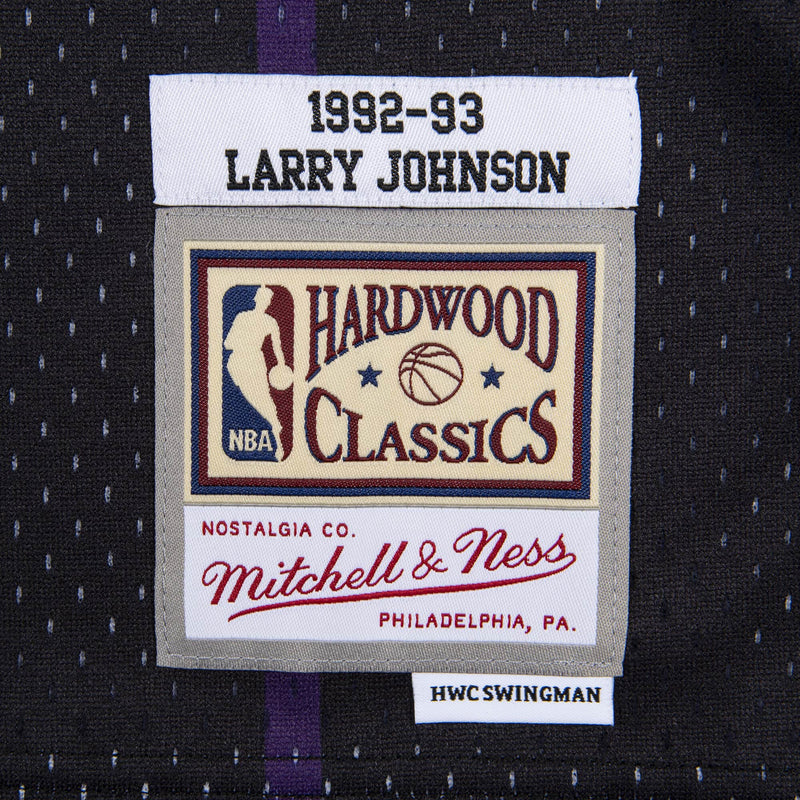 Mens Mitchell & Ness NBA Reload Swingman Jersey Hornets 1992 Larry Johnson