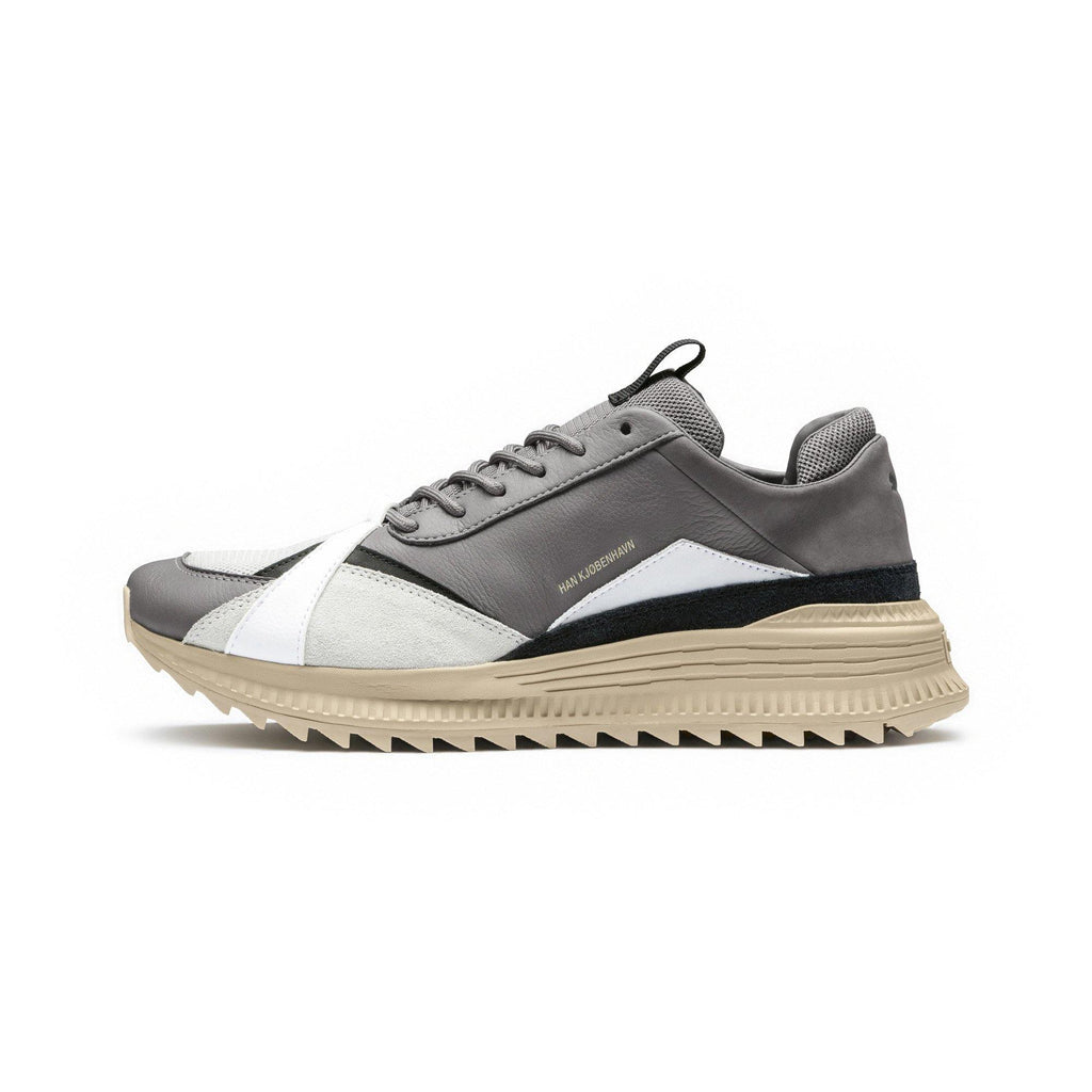 [367187-02] Mens Puma Avid Han - sneakAR