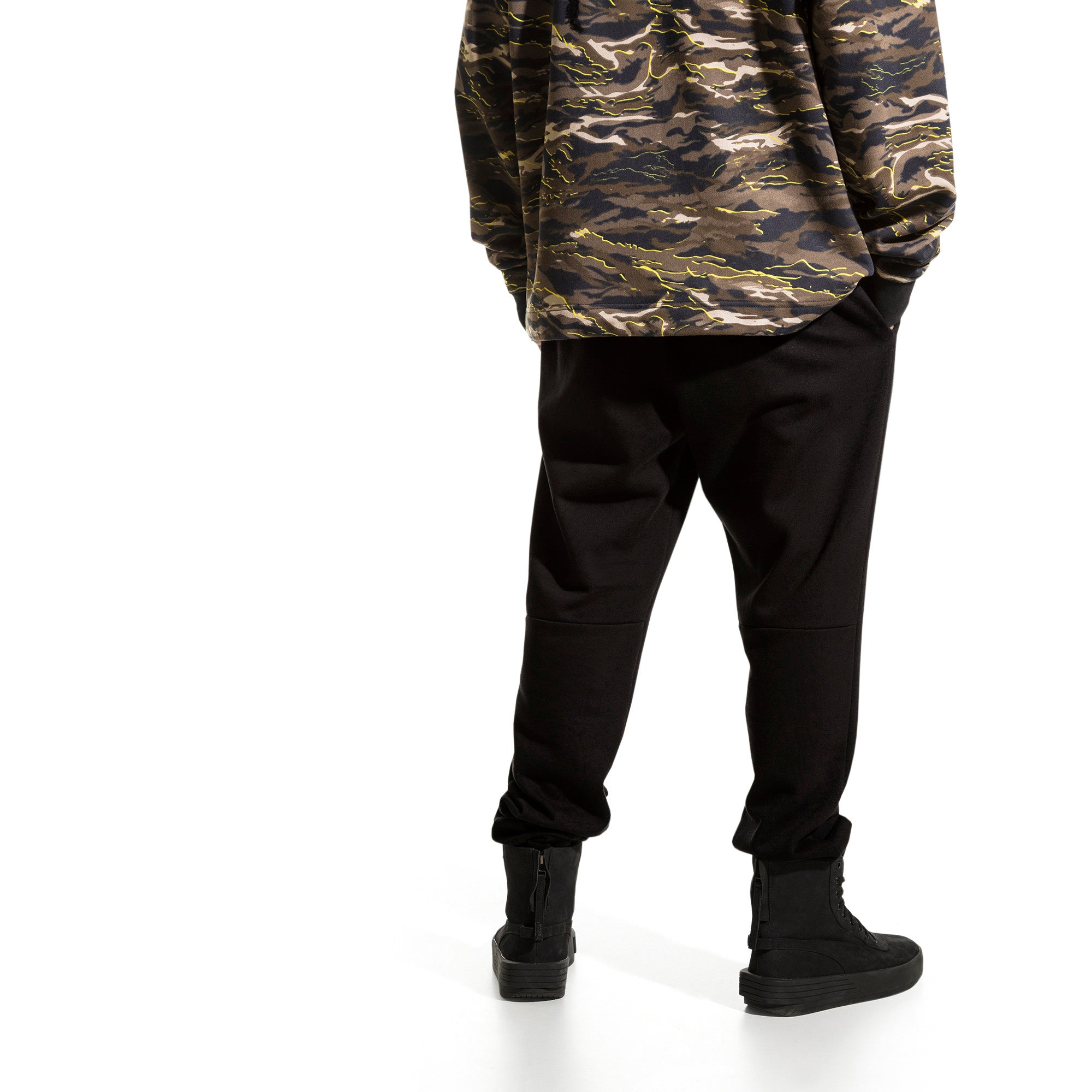 [575350-01] Mens Puma x XO Sweatpants