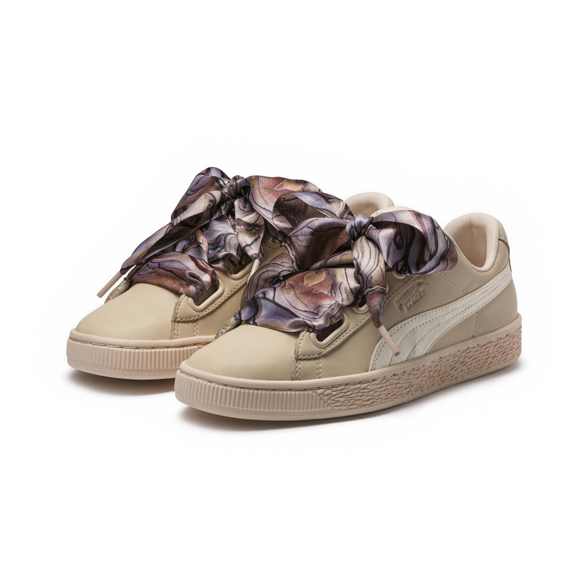 [367028-01] Womens Puma Basket Heart Mimicry - sneakAR