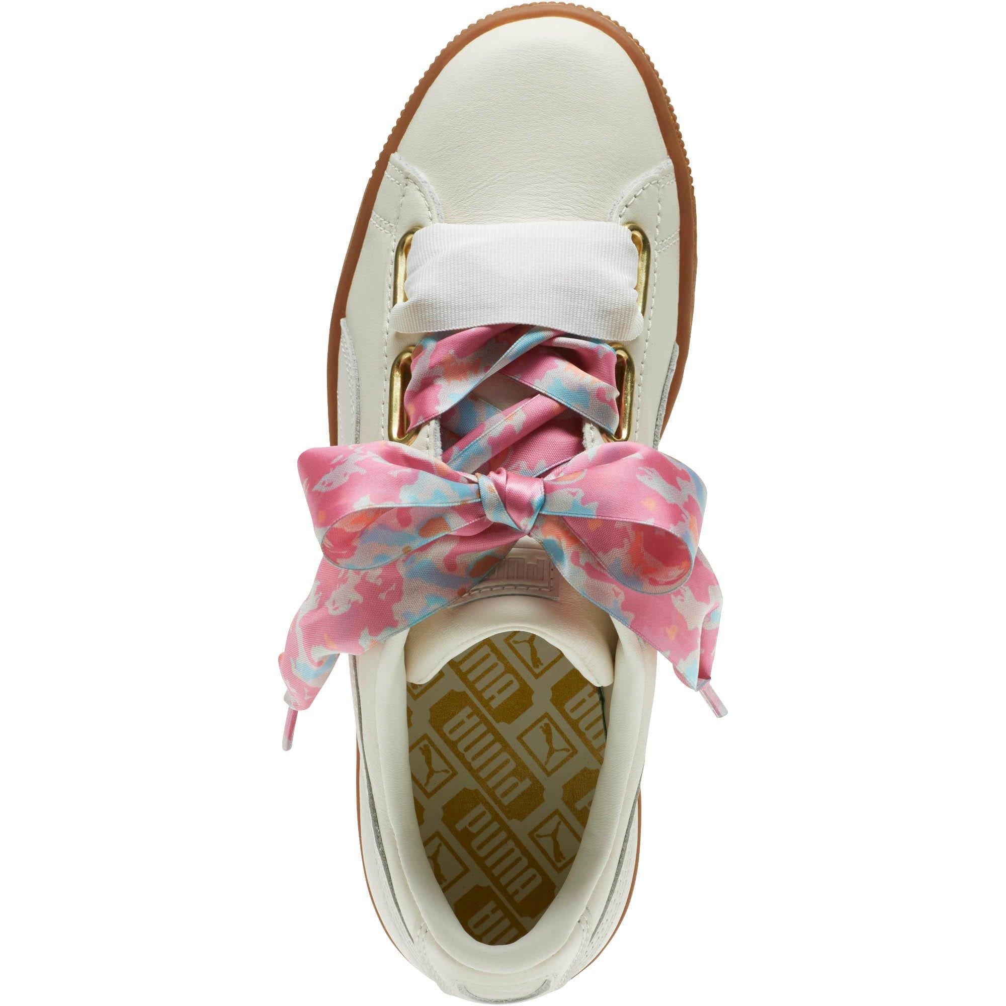 [369646-02] Womens Puma Basket Heart Wonderland - sneakAR