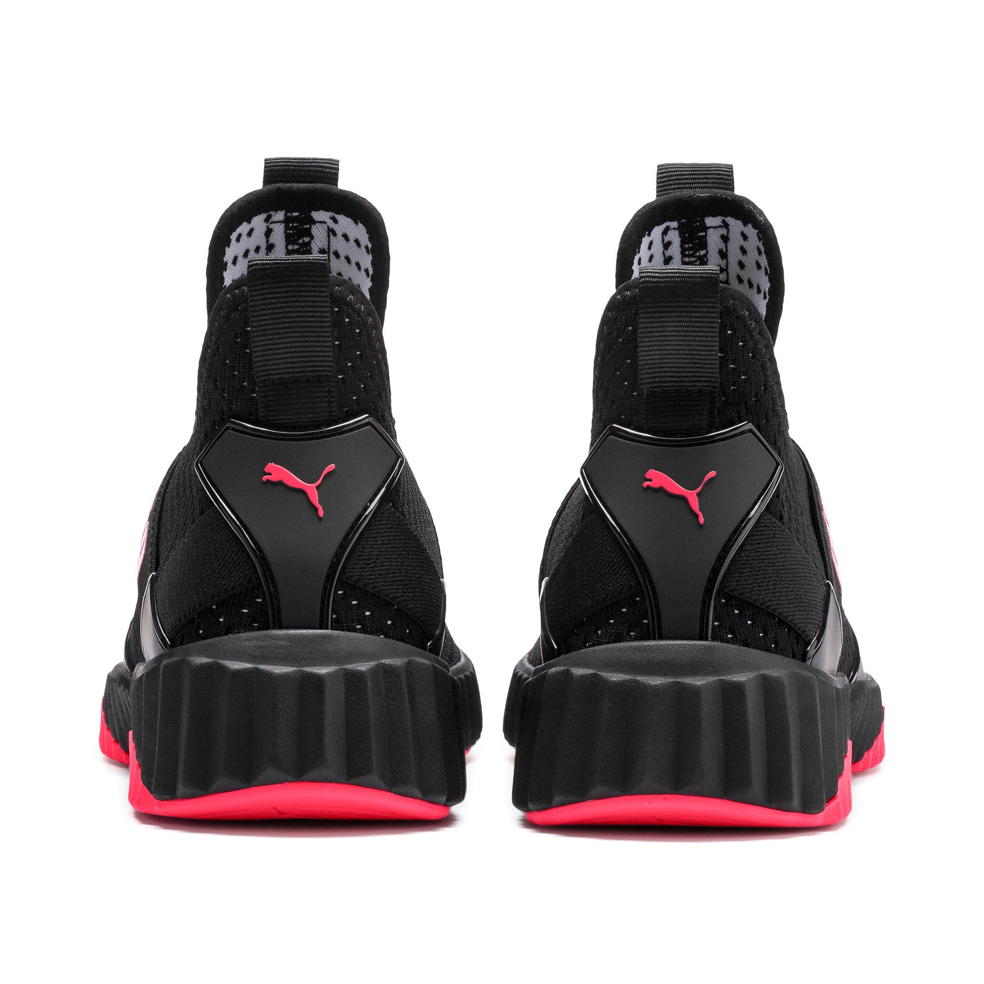 [192507-04] Womens Puma Defy Mid Core